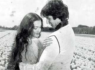 Rekha and Amitabh Bachchan in Silsila