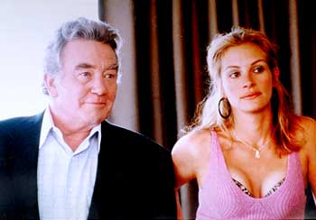 Albert Finney and Julia Roberts in Erin Brockovich 