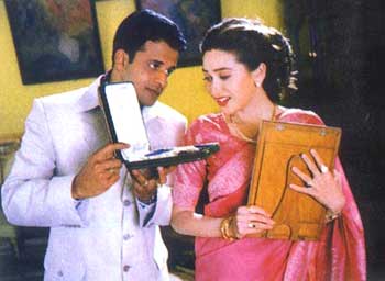Manoj Bajpai and Karisma Kapoor in Zubeidaa