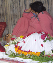 Daughter Priti weeps silently 